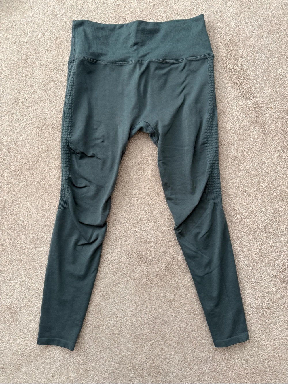 Alphalete women’s leggings- size XL